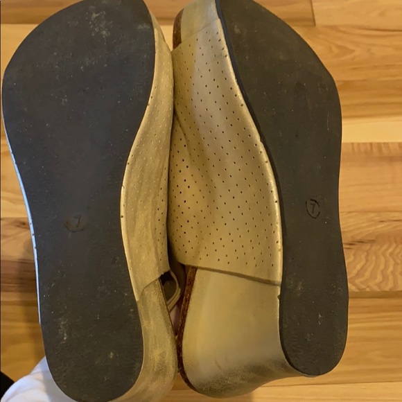 Wedge Sandals! - Picture 4 of 5